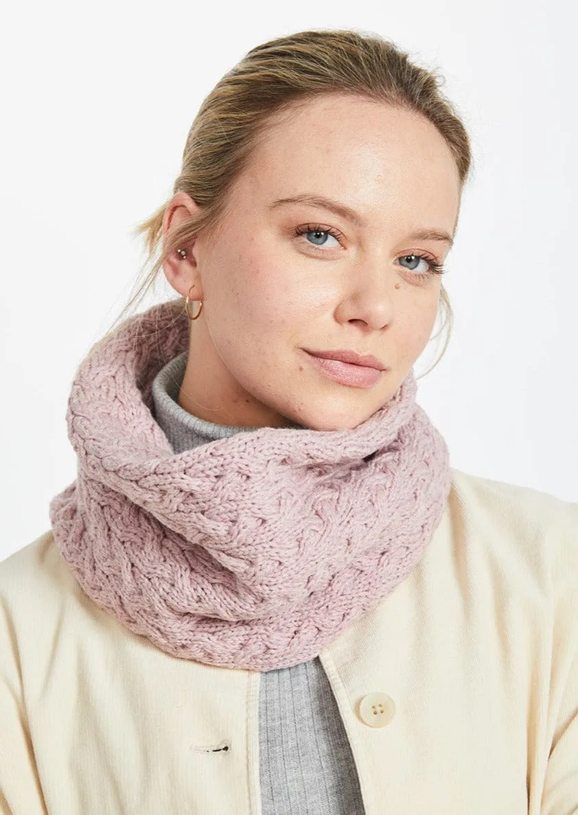 Aran Infinity Cable Scarf | Pink