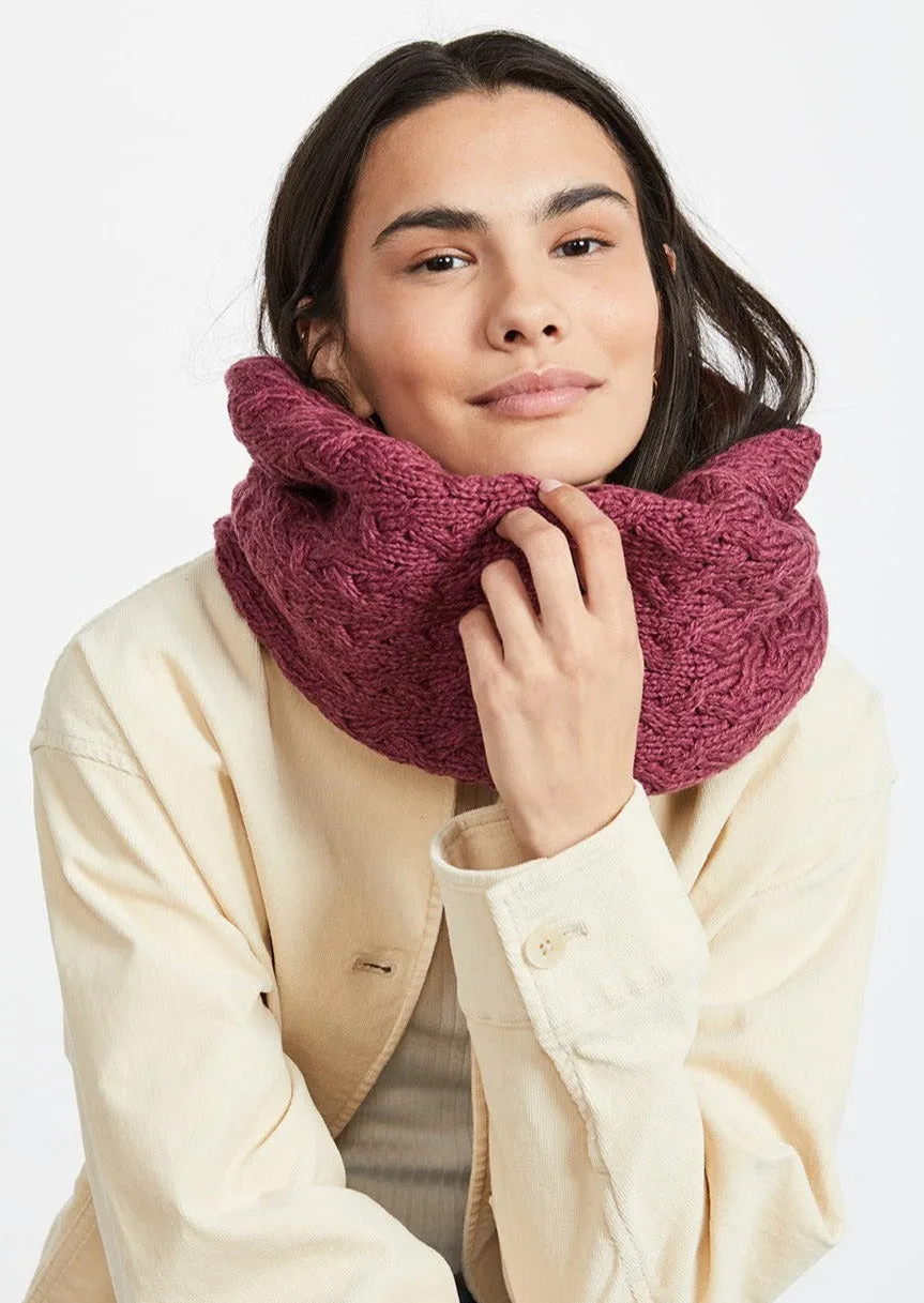 Aran Infinity Cable Scarf | Raspberry