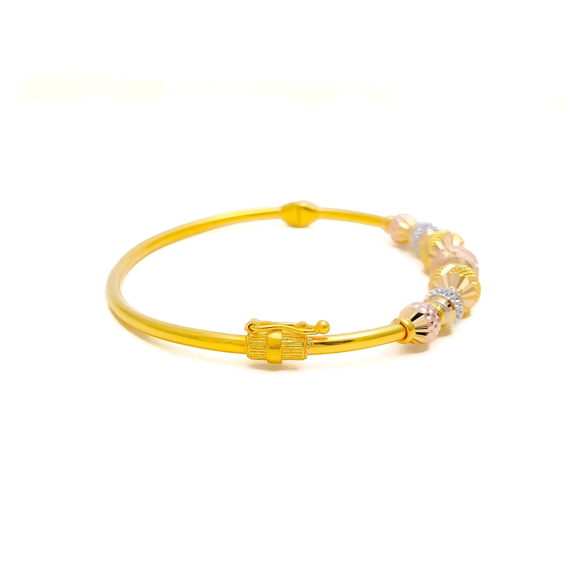 Blooming Fashionable 22k Gold Bangle Bracelet